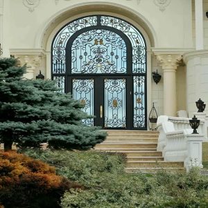 درب فرفورژه حیاط در مهرشهر کرج