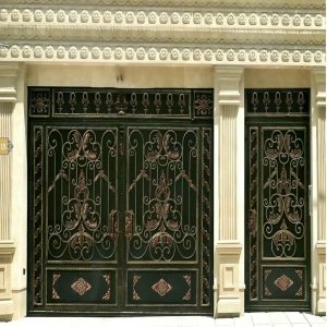درب فرفورژه حیاط در محمودآباد