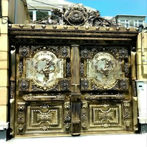 درب فرفورژه حیاط در اردبیل