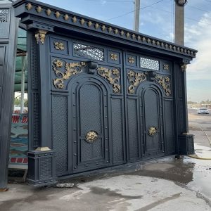 درب فرفورژه حیاط در مریوان