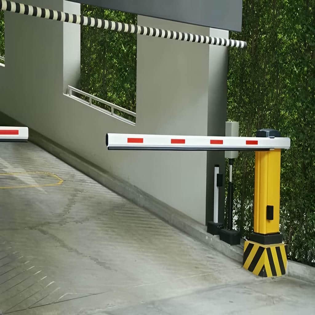اجرای راهبند پارکینگ با پلاک خوان و کارت خوان