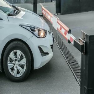 راهبند برقی پارکینگ برای تردد بالا
