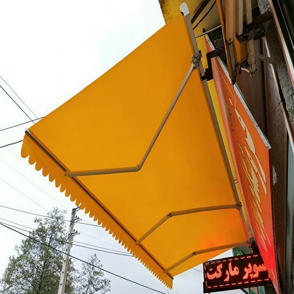 سایبان برقی و سایبان چتری با پوشش مناسب فضای باز برتریهای سایبان برقی نسبت به سایبان چتری