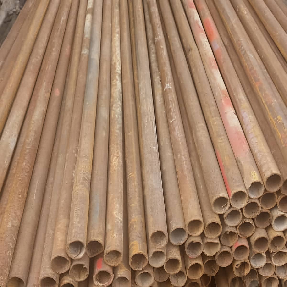 لوله داربست برای طاق نصرت با مهاربندی دقیق لوله داربست برای طاق نصرت با مهاربندی دقیق