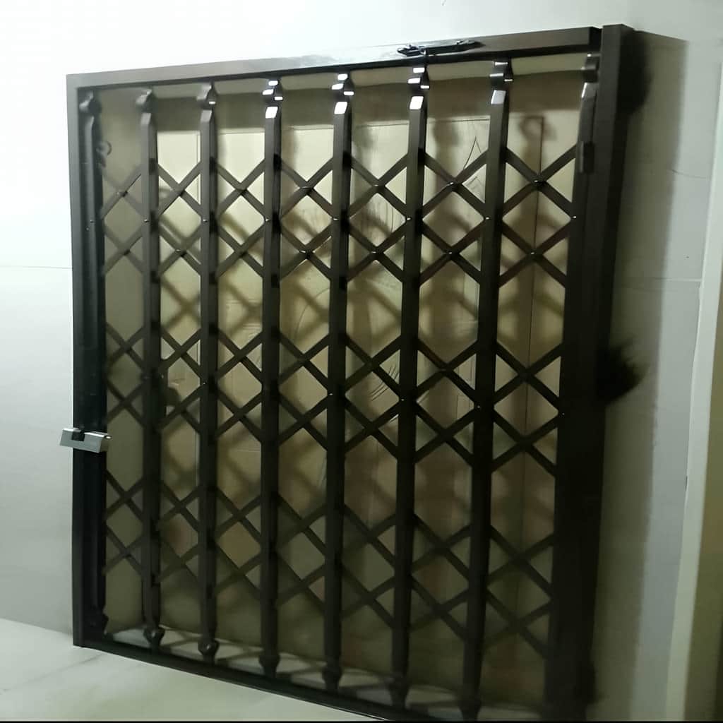 قیمت حفاظ آکاردئونی سه لوزی بر اساس ابعاد و متریال