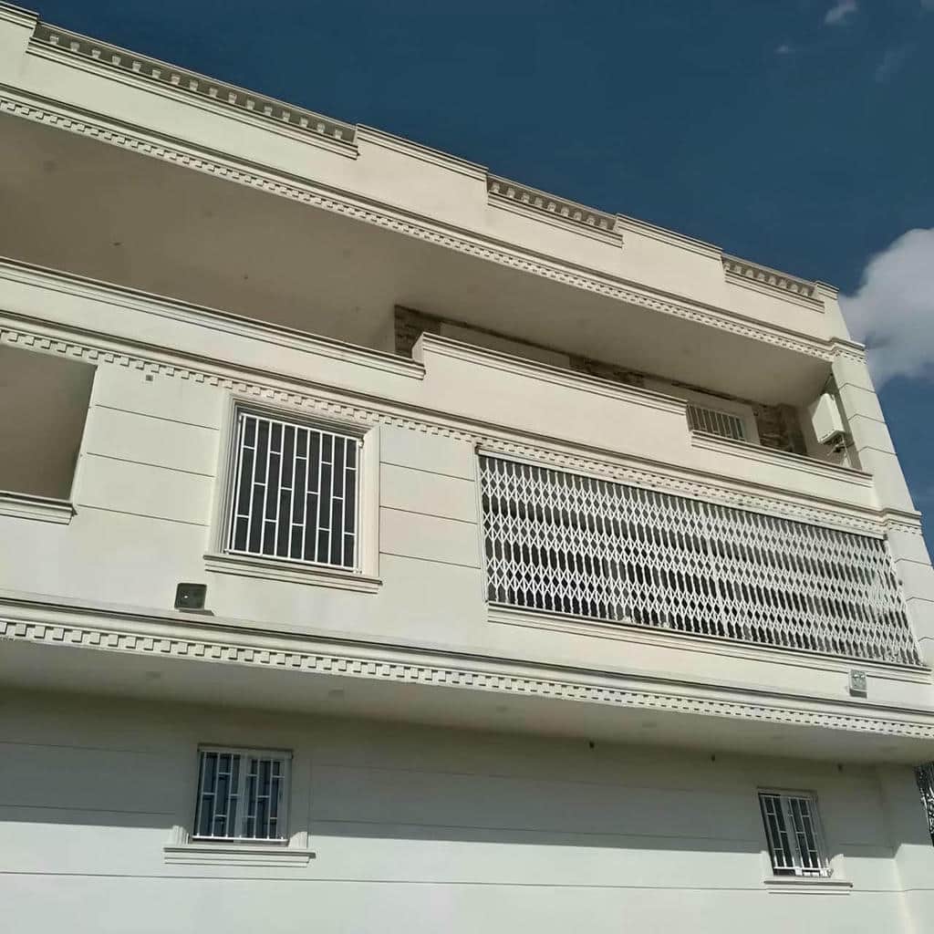 سفارش حفاظ آکاردئونی تسمه پهن متناسب با حریم ورودی