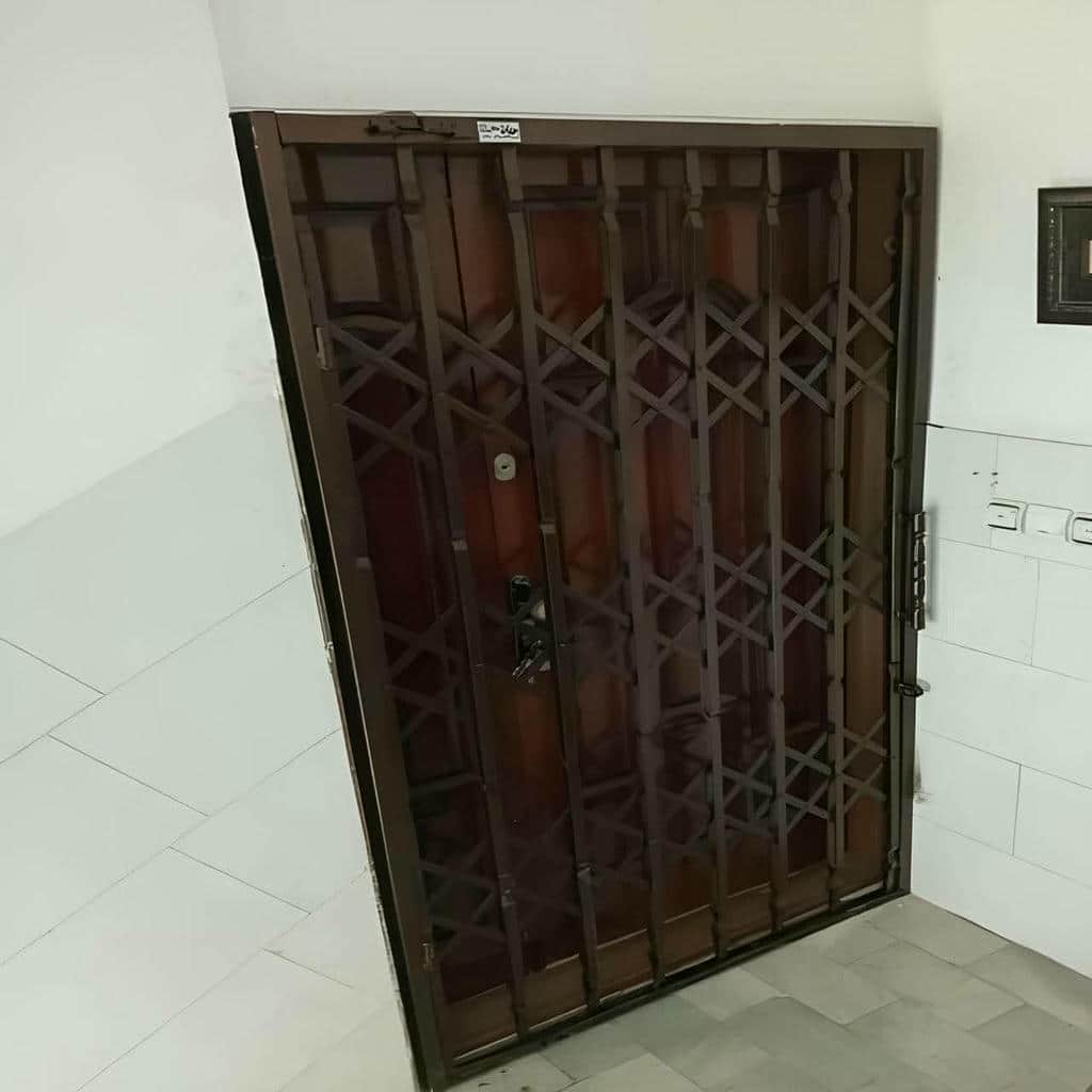 طرح تسمه ساده حفاظ آکاردئونی دو جداره برای رفت‌وآمد روان