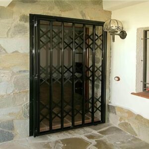 6 نمونه حفاظ آکاردئونی درب واحد مسکونی