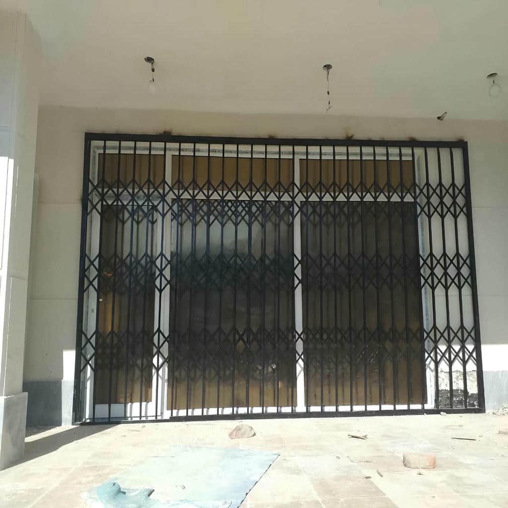 طرح کم‌صدا حفاظ آکاردئونی راهرو برای آرامش خانواده