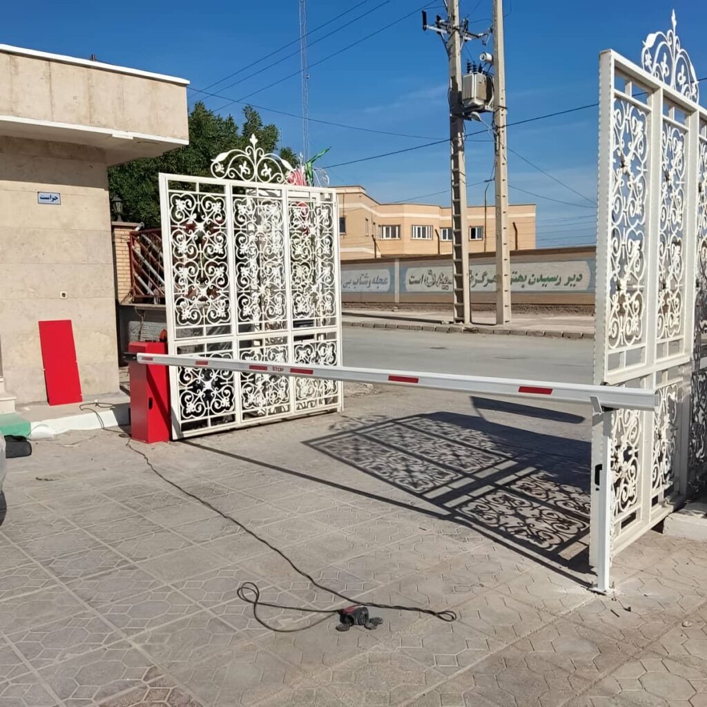 تولید راهبند LED دار با بازوی آلومینیومی مقاوم