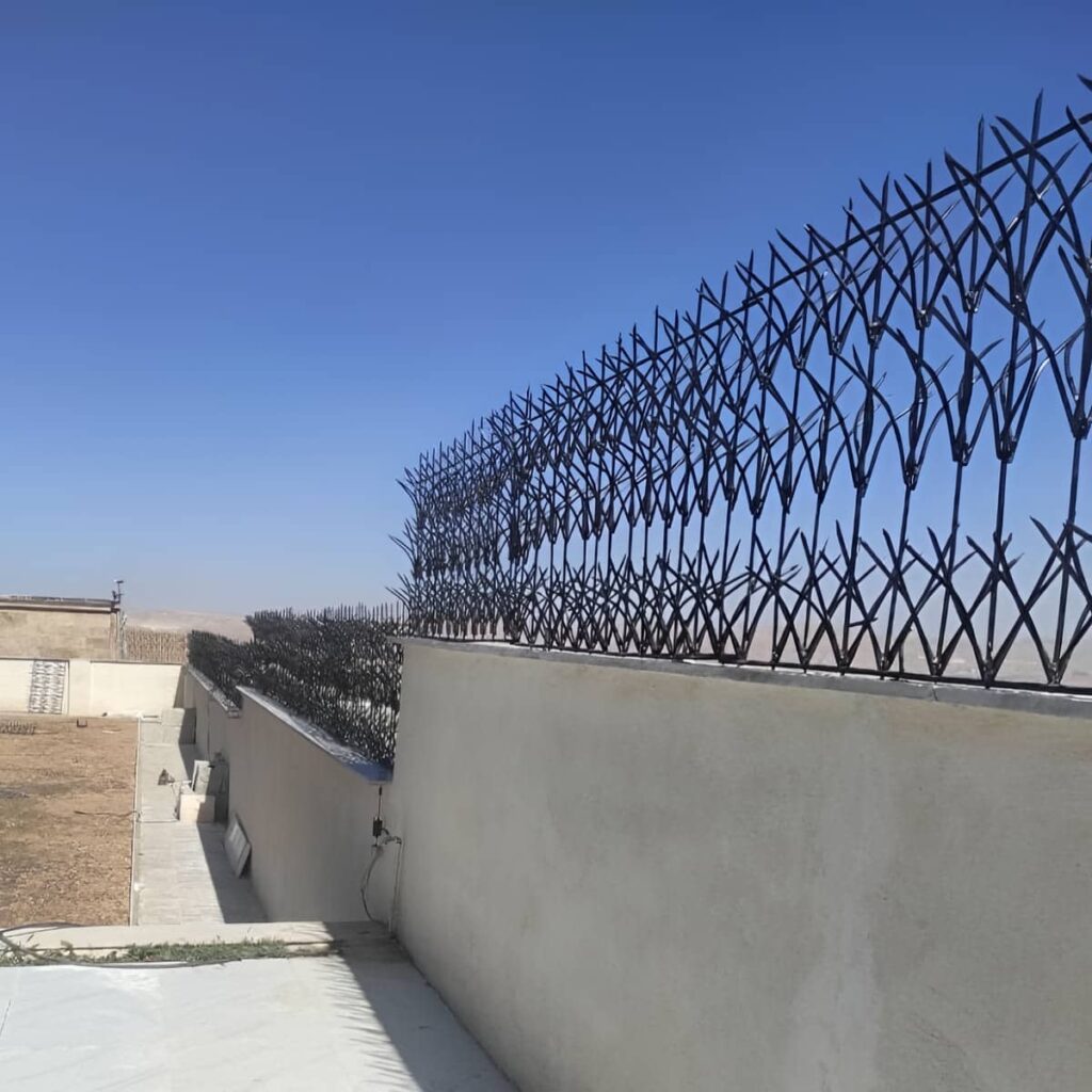 خدمات نصب حفاظ ضد سرقت میلگردی کنار دروازه