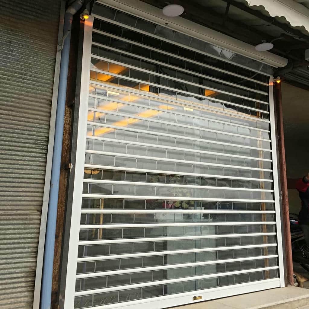 کرکره مدرن تجاری با حریم و قفل مطمئن