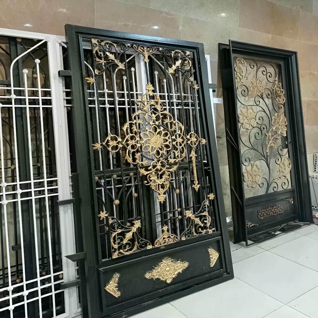 درب ویلایی برش لیزری طرح هندسی پوشیده برای حریم بیشتر