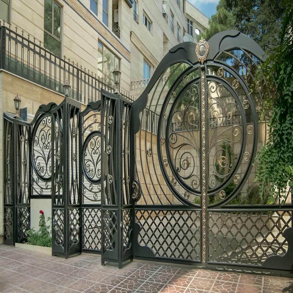 درب باغ ویلایی قوسی برای امنیت ورودی و کنترل حریم