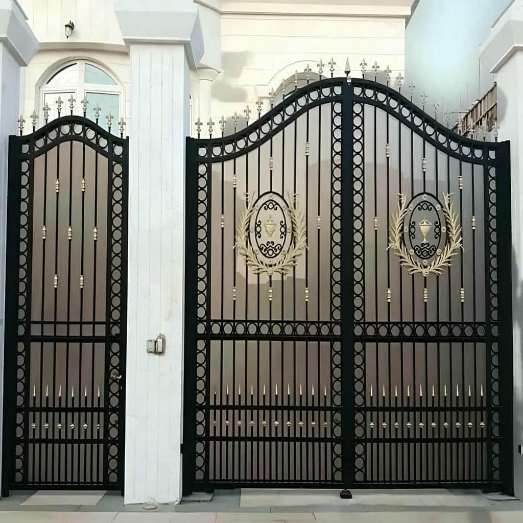 سفارش درب حیاط ویلایی قوسی مناسب ورودی باغ