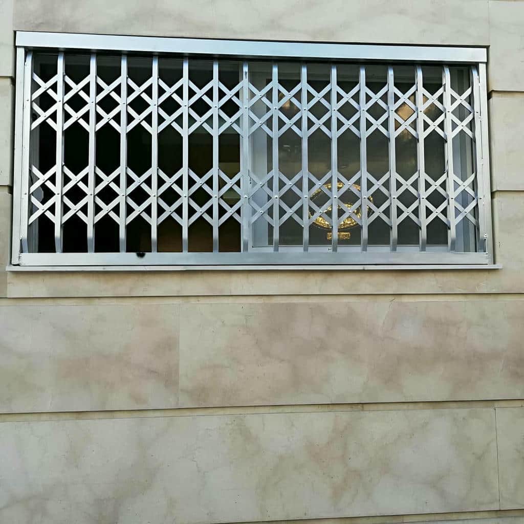 قیمت حفاظ پنجره متحرک کشویی متناسب با ابعاد و امنیت