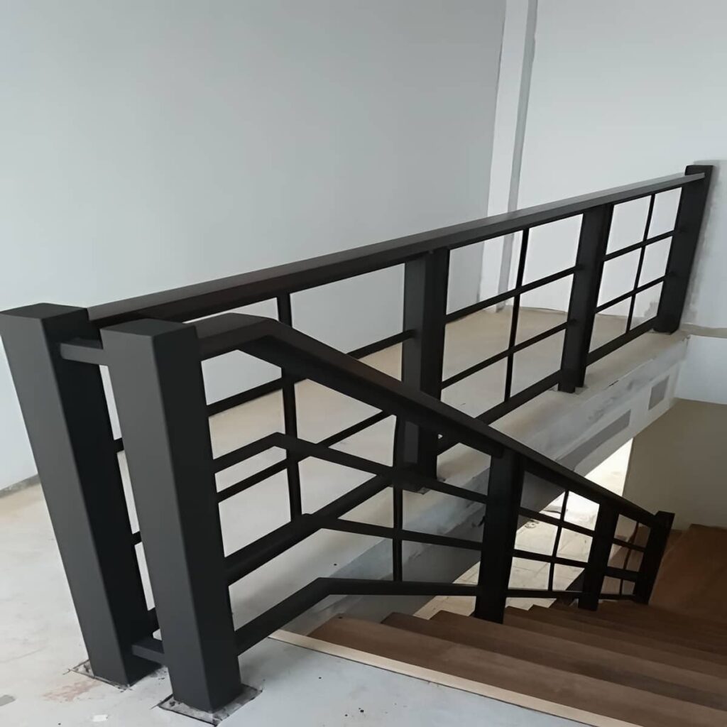 نرده فلزی مدل خارجی