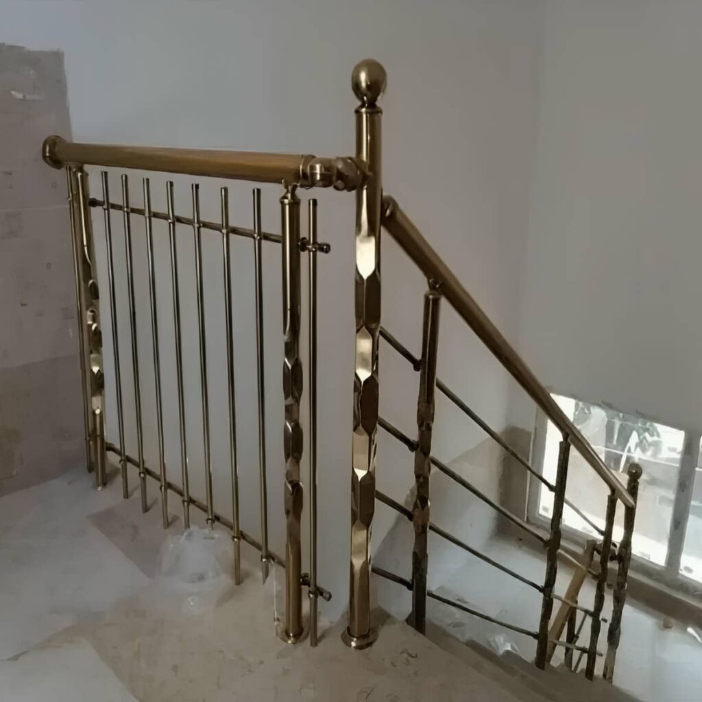 حفاظ استیل ورودی ساختمان