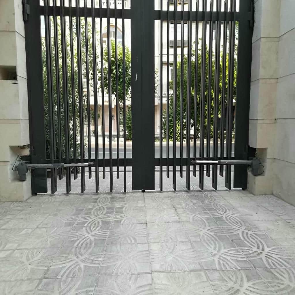 جک پارکینگی بازویی ورودی ساختمان