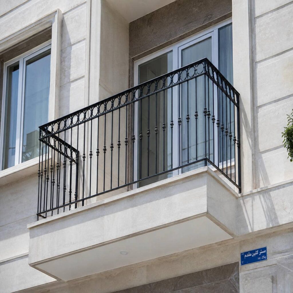 نرده راه پله مسکونی کلاسیک