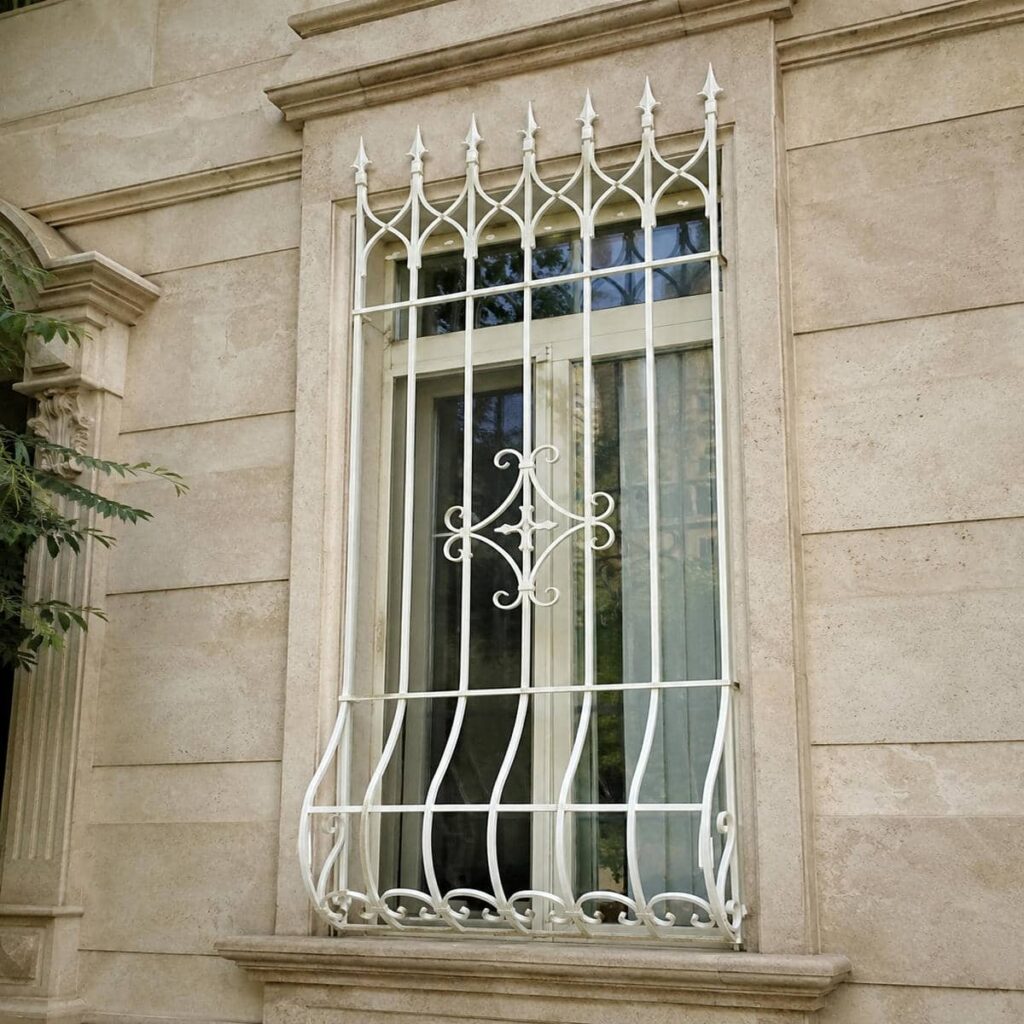 مدل دوجداره با پوشش رنگ