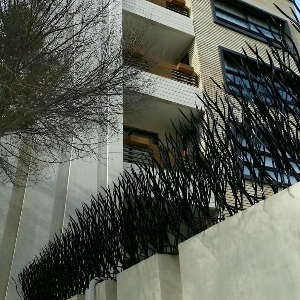 حفاظ شاخ گوزنی برای محوطه ویلایی