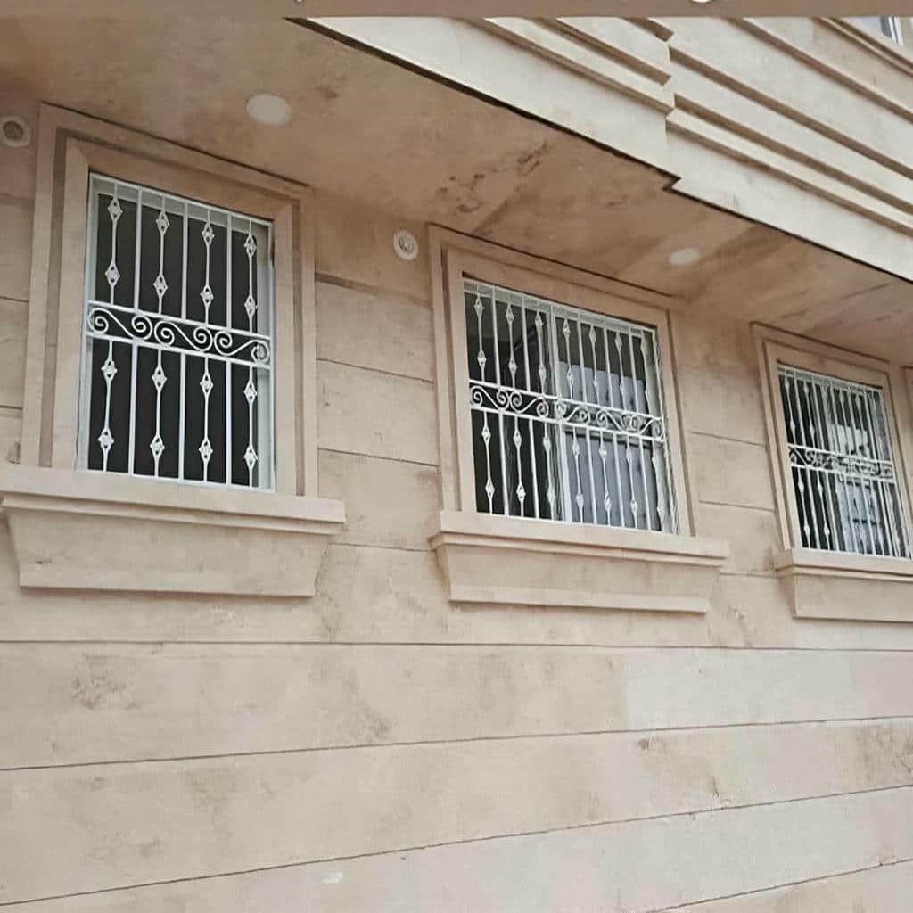 حفاظ پنجره آهنی مشکی در خرم آباد
