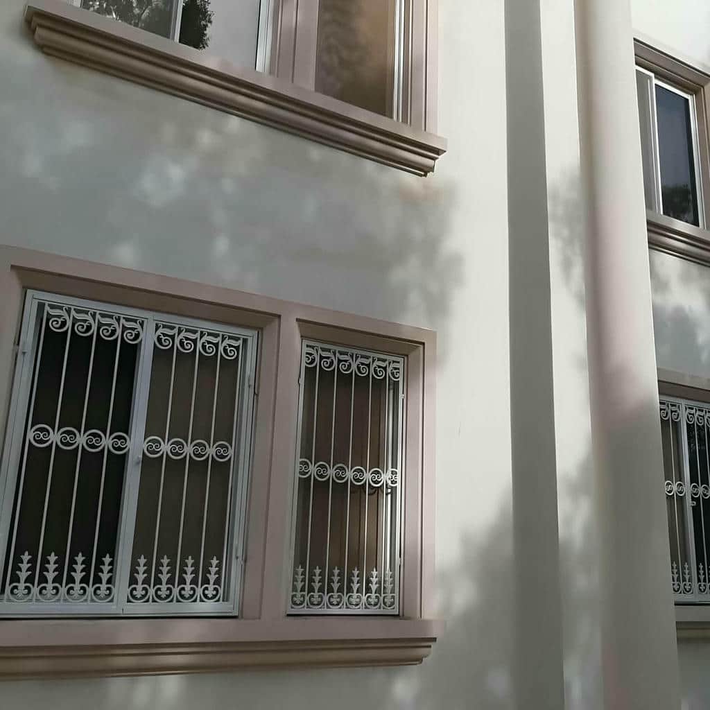 حفاظ پنجره با قاب ظریف در استان سیستان و بلوچستان
