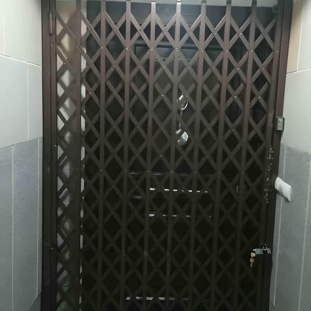 قفل مرکزی برای حفاظ آکاردئونی در استان کردستان