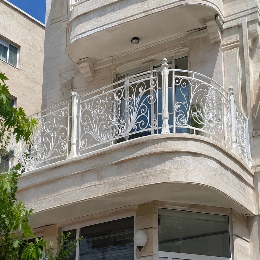 نرده تراس کم عرض با فضای عبور در استان مازندران نرده تراس کم عرض با فضای عبور در استان مازندران