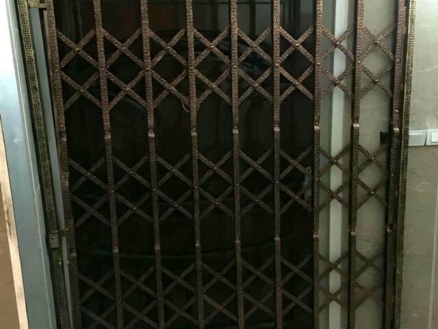 مرکز فروش و اجرای درب آکاردئونی در اهواز و حومه